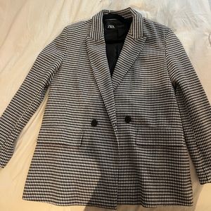 Zara Oversized Black and White Blazer